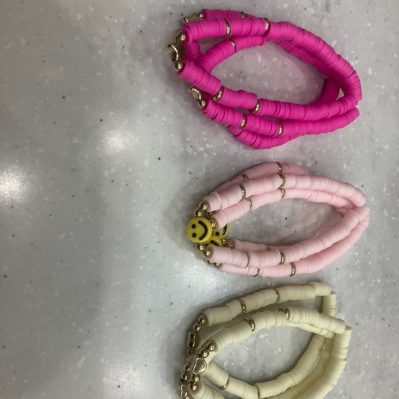 Bracelets - Picture 2 of 4